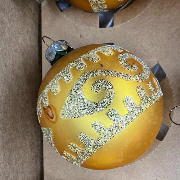 1950s Poland Bronze Mercury Glass Christmas Tree Ornaments Vintage Set of 6 - Picture 6 of 15